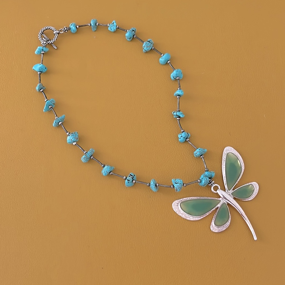Handmade dragon fly pendant necklace with turquoise and silver metal beads